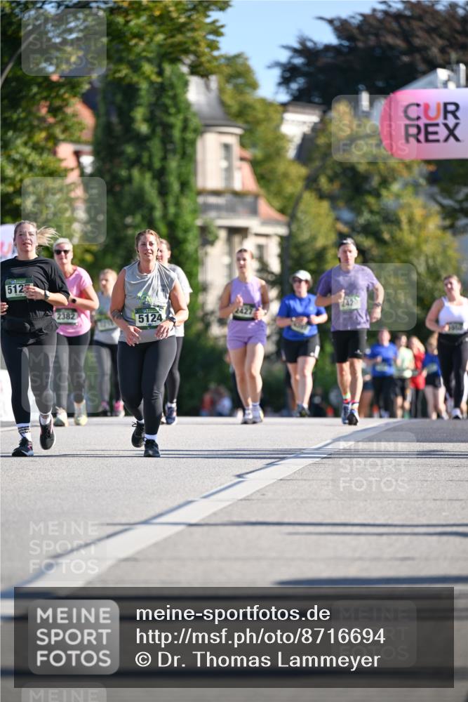 07.09.2025 - BARMER Alsterlauf Dr. Thomas Lammeyer http://msf.ph/oto/8716694 07.09.2025 09:55:57 Laufen 512, 2382, 5124 meine-sportfotos.de