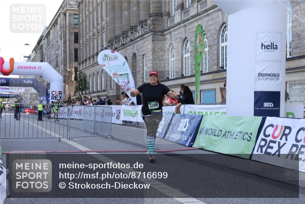 07.09.2025 - BARMER Alsterlauf Strokosch-Dieckow http://msf.ph/oto/8716699 07.09.2025 10:40:23 Ziel 3209 meine-sportfotos.de
