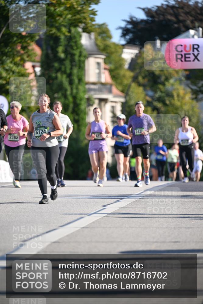 07.09.2025 - BARMER Alsterlauf Dr. Thomas Lammeyer http://msf.ph/oto/8716702 07.09.2025 09:55:58 Laufen 2382, 5124, 10, 2420 meine-sportfotos.de