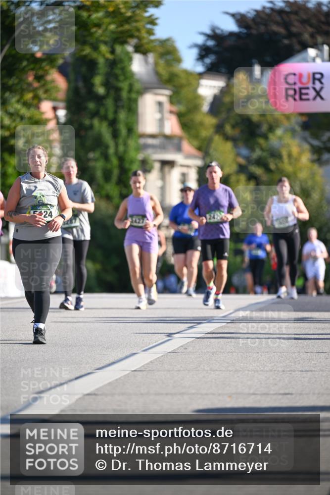 07.09.2025 - BARMER Alsterlauf Dr. Thomas Lammeyer http://msf.ph/oto/8716714 07.09.2025 09:55:59 Laufen 4524 meine-sportfotos.de