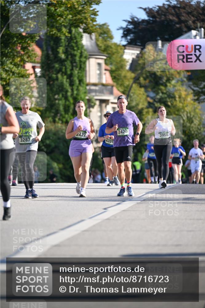 07.09.2025 - BARMER Alsterlauf Dr. Thomas Lammeyer http://msf.ph/oto/8716723 07.09.2025 09:56:00 Laufen 2427, 4201, 3287, 2420, 3950 meine-sportfotos.de