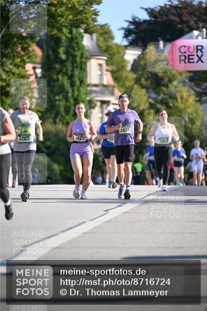07.09.2025 - BARMER Alsterlauf Dr. Thomas Lammeyer http://msf.ph/oto/8716724 07.09.2025 09:56:01 Laufen 2427, 3287, 420, 2420, 3950 meine-sportfotos.de