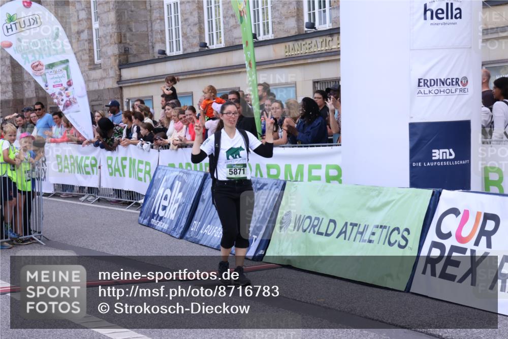 07.09.2025 - BARMER Alsterlauf Strokosch-Dieckow http://msf.ph/oto/8716783 07.09.2025 10:44:46 Ziel 5871 meine-sportfotos.de