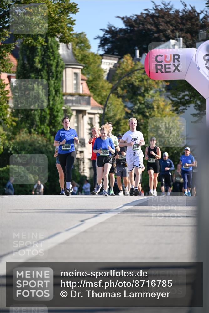 07.09.2025 - BARMER Alsterlauf Dr. Thomas Lammeyer http://msf.ph/oto/8716785 07.09.2025 09:56:11 Laufen 4000, 4004, 4921, 3898 meine-sportfotos.de
