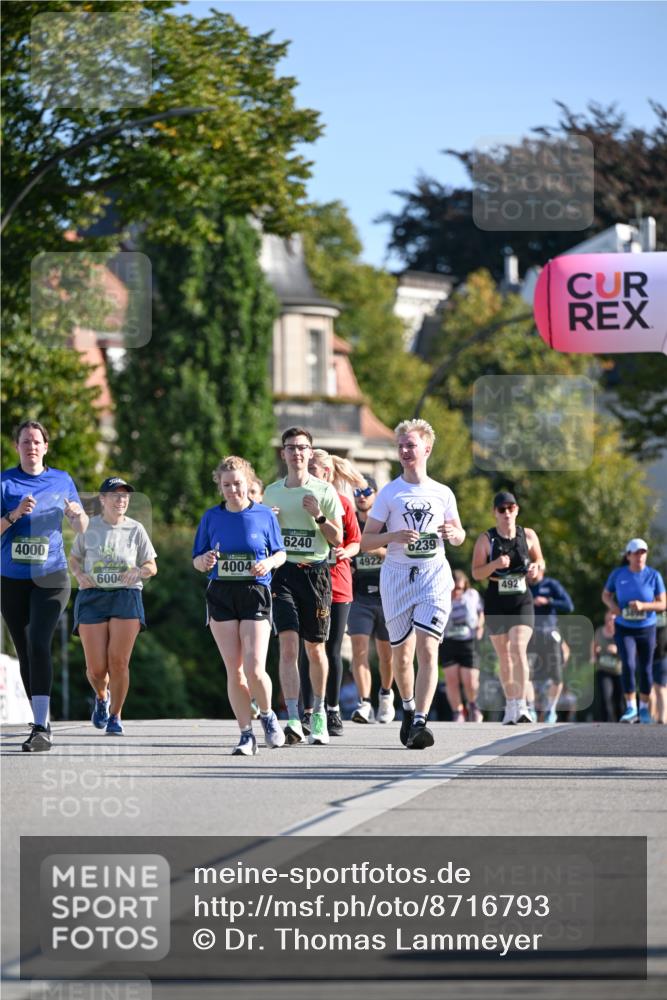 07.09.2025 - BARMER Alsterlauf Dr. Thomas Lammeyer http://msf.ph/oto/8716793 07.09.2025 09:56:16 Laufen 6240, 4000, 6239, 4004, 4922, 6004, 492 meine-sportfotos.de