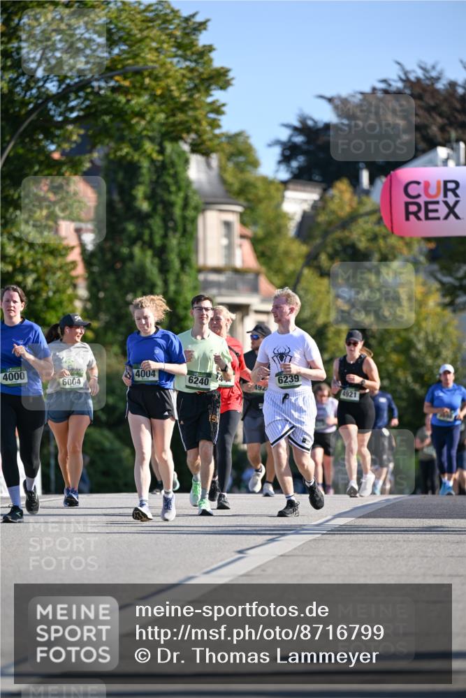 07.09.2025 - BARMER Alsterlauf Dr. Thomas Lammeyer http://msf.ph/oto/8716799 07.09.2025 09:56:16 Laufen 4000, 4004, 6004, 6240, 6239, 4921 meine-sportfotos.de