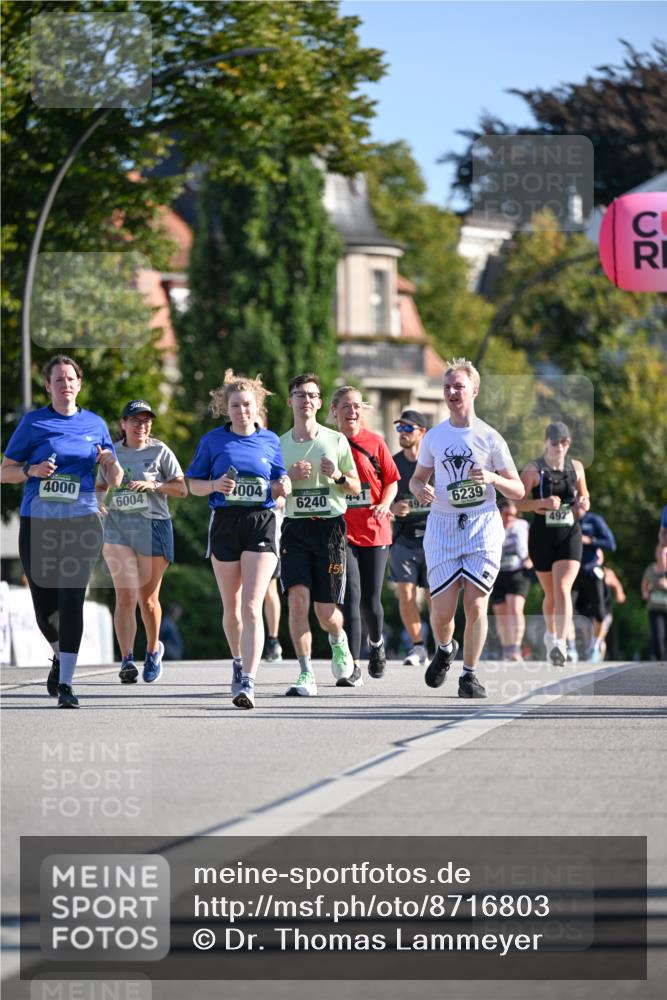 07.09.2025 - BARMER Alsterlauf Dr. Thomas Lammeyer http://msf.ph/oto/8716803 07.09.2025 09:56:17 Laufen 4000, 6004, 4004, 6240, 441, 6239, 49, 492 meine-sportfotos.de