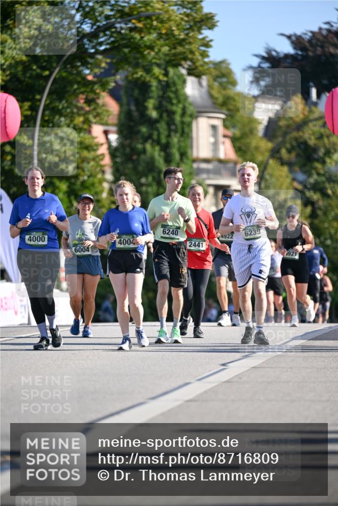 07.09.2025 - BARMER Alsterlauf Dr. Thomas Lammeyer http://msf.ph/oto/8716809 07.09.2025 09:56:17 Laufen 6240, 4000, 4922, 6239, 4004, 6004, 2441, 7921 meine-sportfotos.de