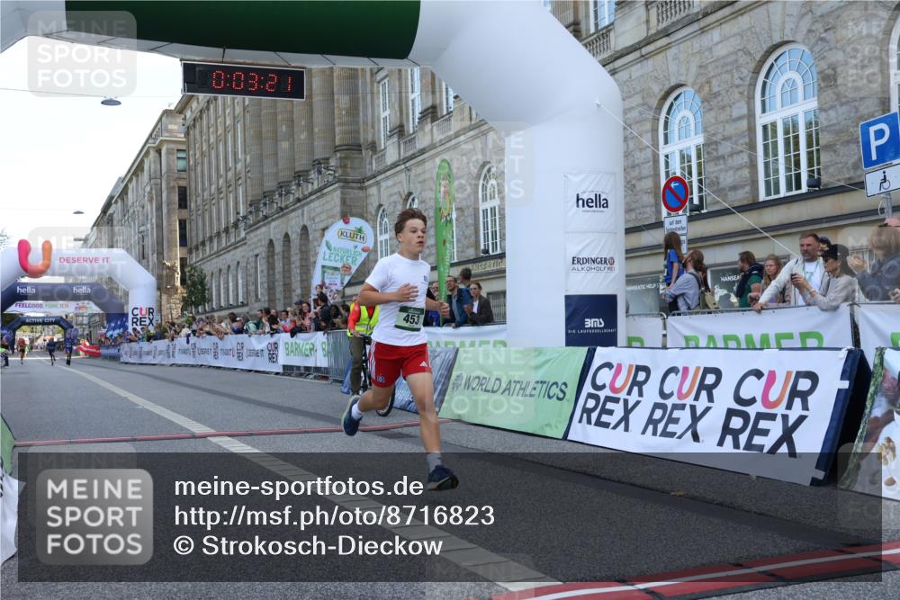 07.09.2025 - BARMER Alsterlauf Strokosch-Dieckow http://msf.ph/oto/8716823 07.09.2025 10:50:02 Ziel 453 meine-sportfotos.de