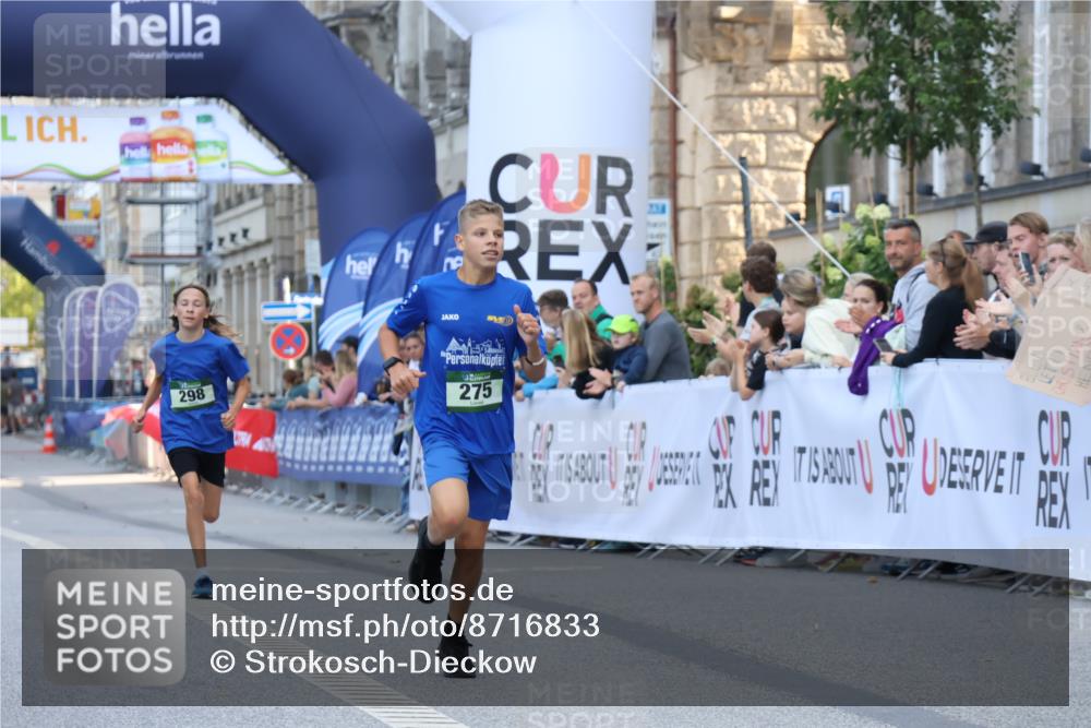 07.09.2025 - BARMER Alsterlauf Strokosch-Dieckow http://msf.ph/oto/8716833 07.09.2025 10:50:07 Ziel 180, 275, 298, 453 meine-sportfotos.de