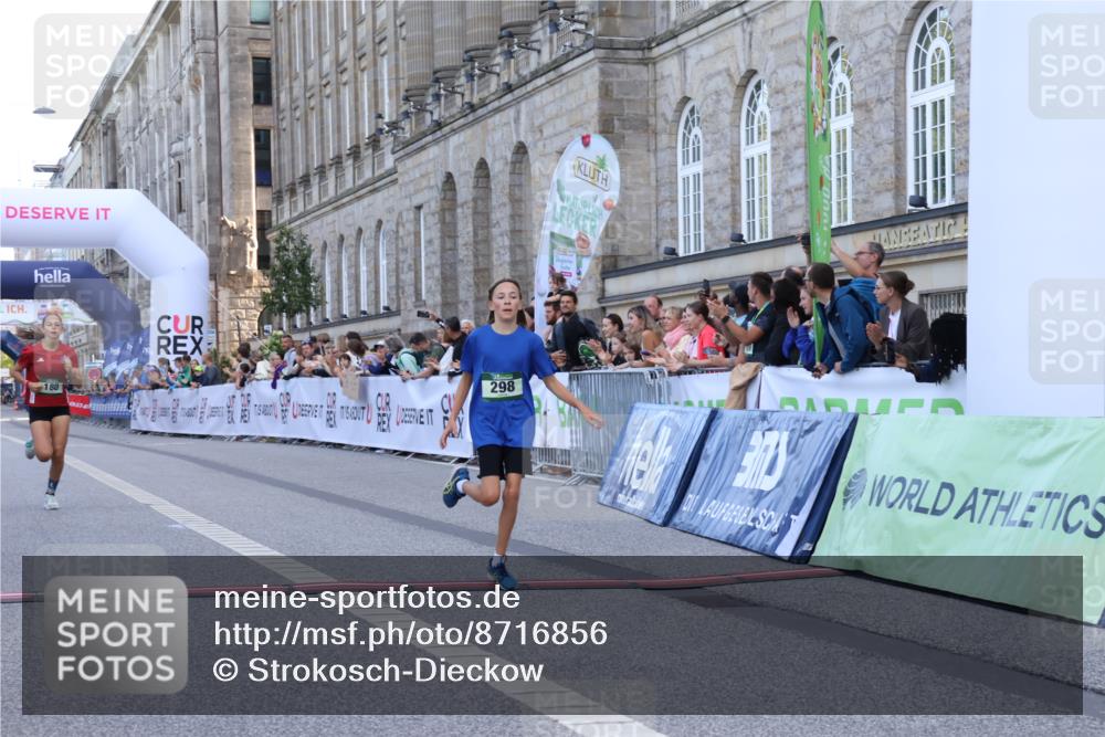 07.09.2025 - BARMER Alsterlauf Strokosch-Dieckow http://msf.ph/oto/8716856 07.09.2025 10:50:12 Ziel 180, 275, 298 meine-sportfotos.de