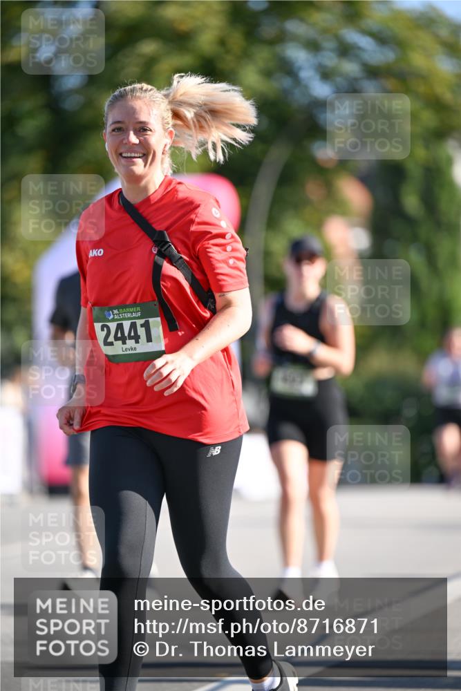 07.09.2025 - BARMER Alsterlauf Dr. Thomas Lammeyer http://msf.ph/oto/8716871 07.09.2025 09:56:27 Laufen 36, 2441 meine-sportfotos.de