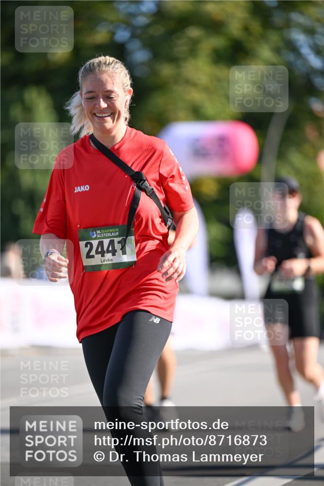 07.09.2025 - BARMER Alsterlauf Dr. Thomas Lammeyer http://msf.ph/oto/8716873 07.09.2025 09:56:27 Laufen 36, 2441 meine-sportfotos.de