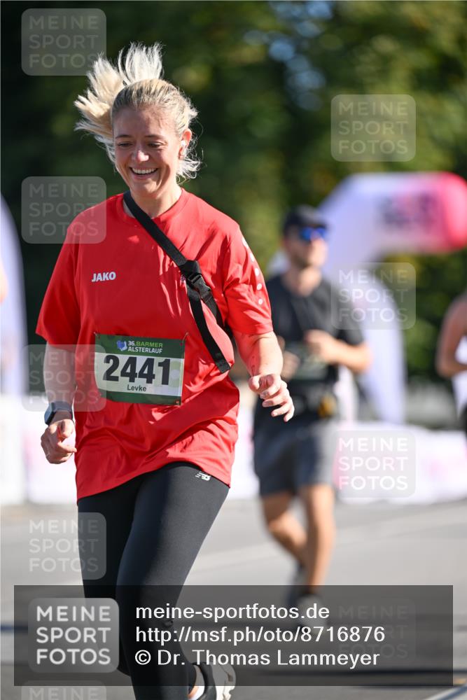 07.09.2025 - BARMER Alsterlauf Dr. Thomas Lammeyer http://msf.ph/oto/8716876 07.09.2025 09:56:28 Laufen 36, 2441 meine-sportfotos.de
