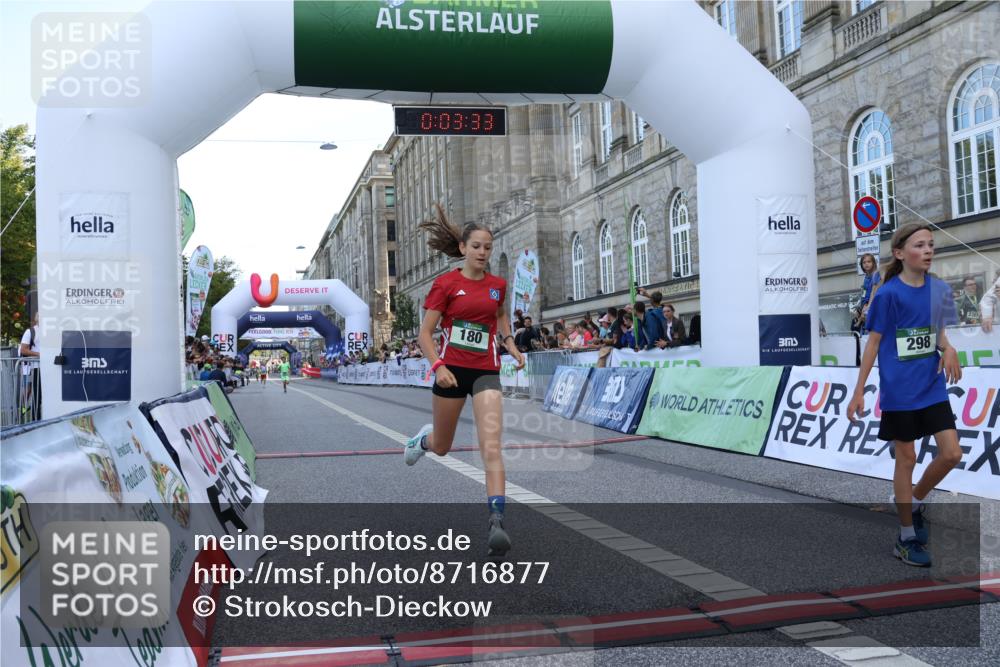 07.09.2025 - BARMER Alsterlauf Strokosch-Dieckow http://msf.ph/oto/8716877 07.09.2025 10:50:14 Ziel 165, 180, 275, 298 meine-sportfotos.de