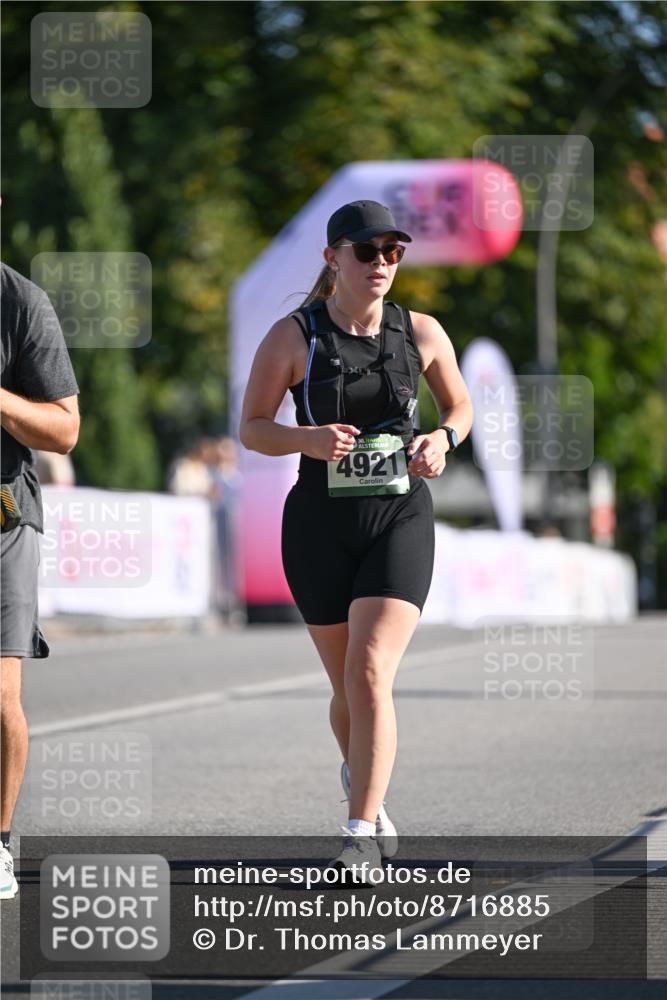 07.09.2025 - BARMER Alsterlauf Dr. Thomas Lammeyer http://msf.ph/oto/8716885 07.09.2025 09:56:29 Laufen 4921 meine-sportfotos.de
