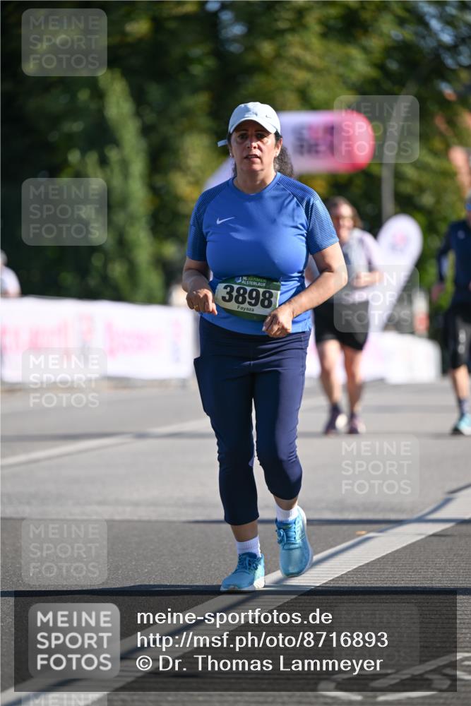 07.09.2025 - BARMER Alsterlauf Dr. Thomas Lammeyer http://msf.ph/oto/8716893 07.09.2025 09:56:37 Laufen 136, 3898 meine-sportfotos.de