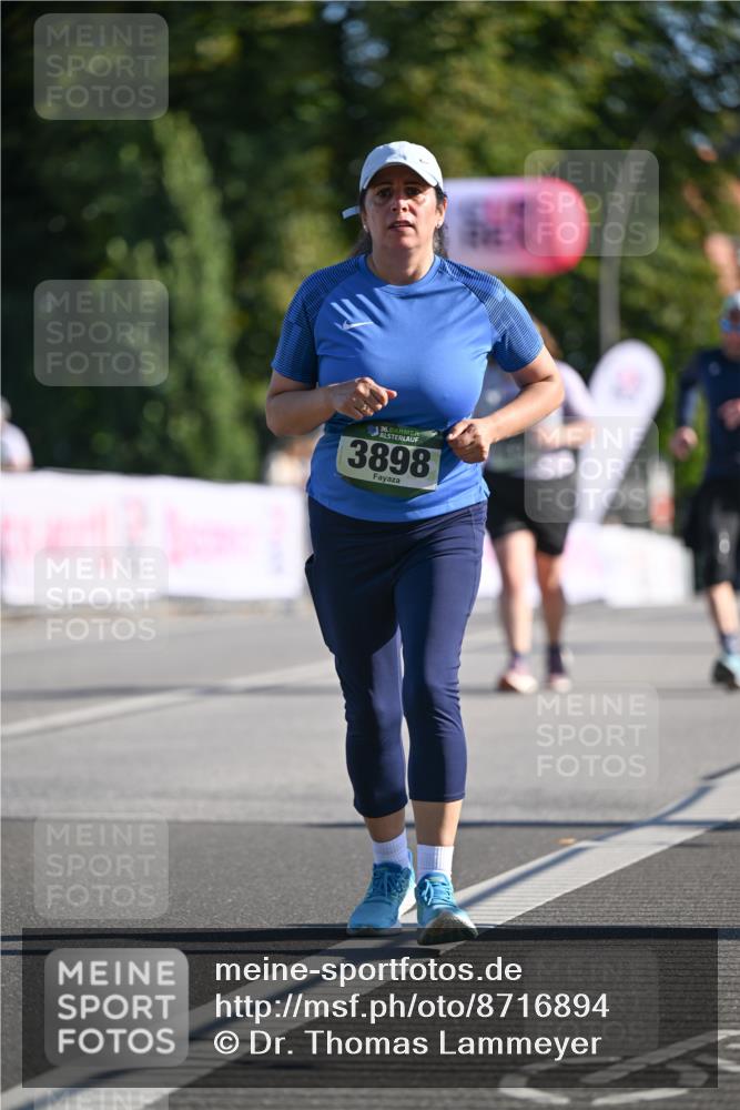 07.09.2025 - BARMER Alsterlauf Dr. Thomas Lammeyer http://msf.ph/oto/8716894 07.09.2025 09:56:37 Laufen 136, 3898 meine-sportfotos.de
