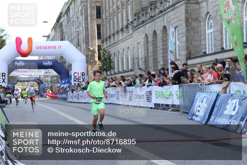 07.09.2025 - BARMER Alsterlauf Strokosch-Dieckow http://msf.ph/oto/8716895 07.09.2025 10:50:19 Ziel 165, 180, 8068 meine-sportfotos.de