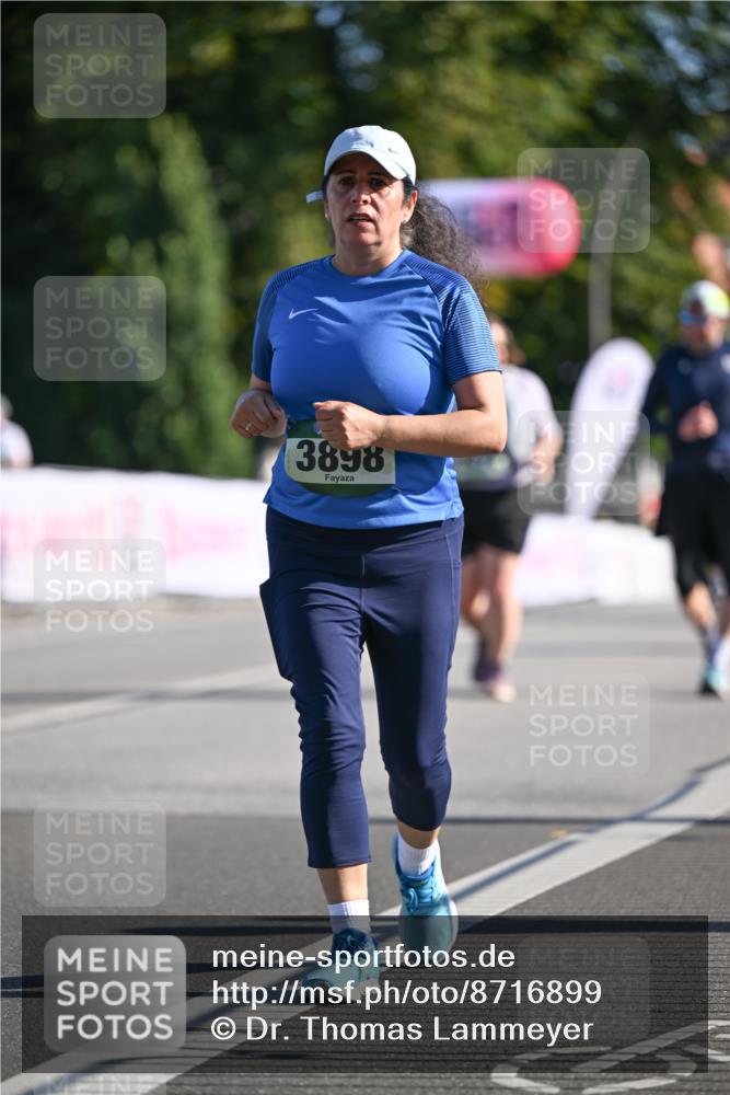 07.09.2025 - BARMER Alsterlauf Dr. Thomas Lammeyer http://msf.ph/oto/8716899 07.09.2025 09:56:37 Laufen 3898 meine-sportfotos.de
