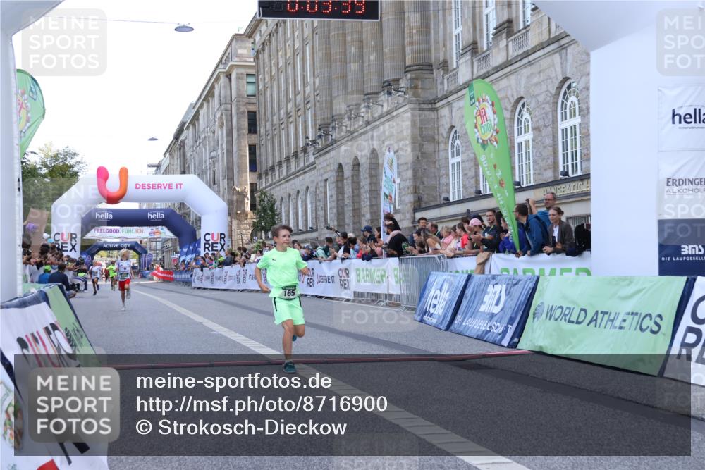 07.09.2025 - BARMER Alsterlauf Strokosch-Dieckow http://msf.ph/oto/8716900 07.09.2025 10:50:20 Ziel 165, 190, 8068 meine-sportfotos.de