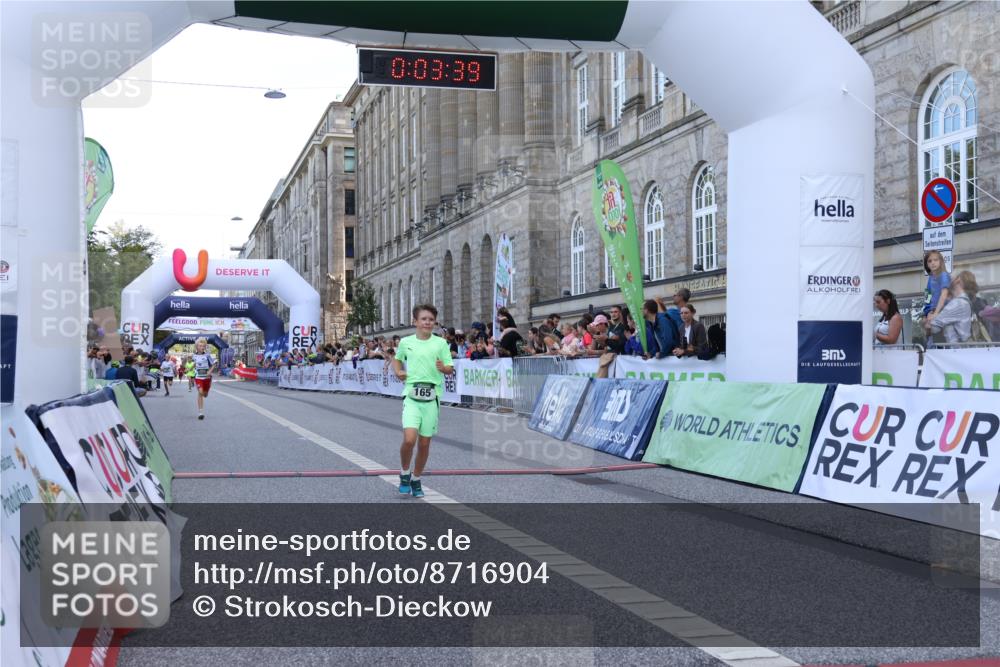 07.09.2025 - BARMER Alsterlauf Strokosch-Dieckow http://msf.ph/oto/8716904 07.09.2025 10:50:20 Ziel 165, 190, 8068 meine-sportfotos.de