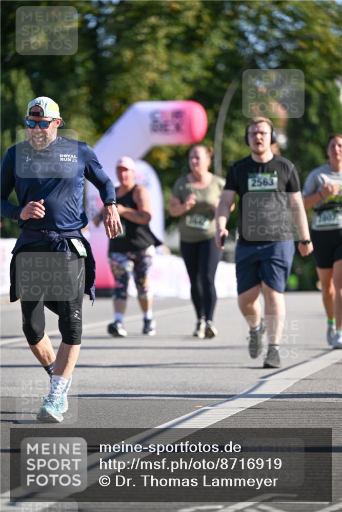 07.09.2025 - BARMER Alsterlauf Dr. Thomas Lammeyer http://msf.ph/oto/8716919 07.09.2025 09:56:43 Laufen 25, 2563 meine-sportfotos.de
