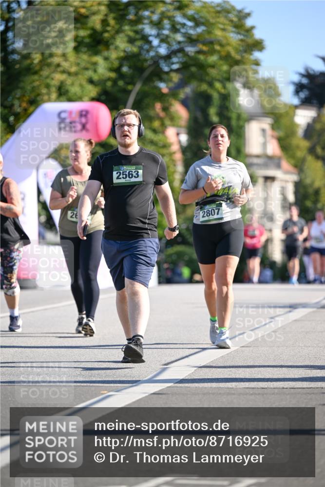 07.09.2025 - BARMER Alsterlauf Dr. Thomas Lammeyer http://msf.ph/oto/8716925 07.09.2025 09:56:43 Laufen 26, 2563, 2807 meine-sportfotos.de