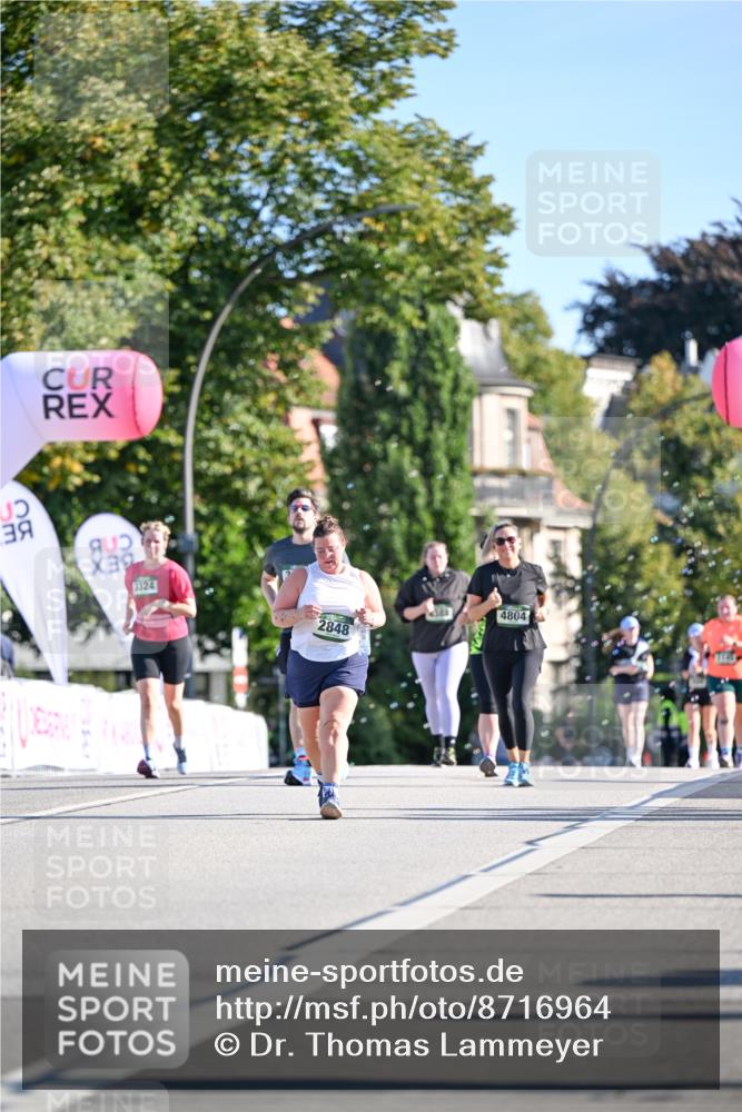 07.09.2025 - BARMER Alsterlauf Dr. Thomas Lammeyer http://msf.ph/oto/8716964 07.09.2025 09:56:52 Laufen 3324, 2848, 4804 meine-sportfotos.de