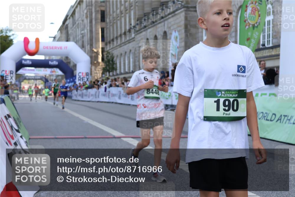 07.09.2025 - BARMER Alsterlauf Strokosch-Dieckow http://msf.ph/oto/8716966 07.09.2025 10:50:31 Ziel 190, 231, 260, 291, 451, 8448 meine-sportfotos.de