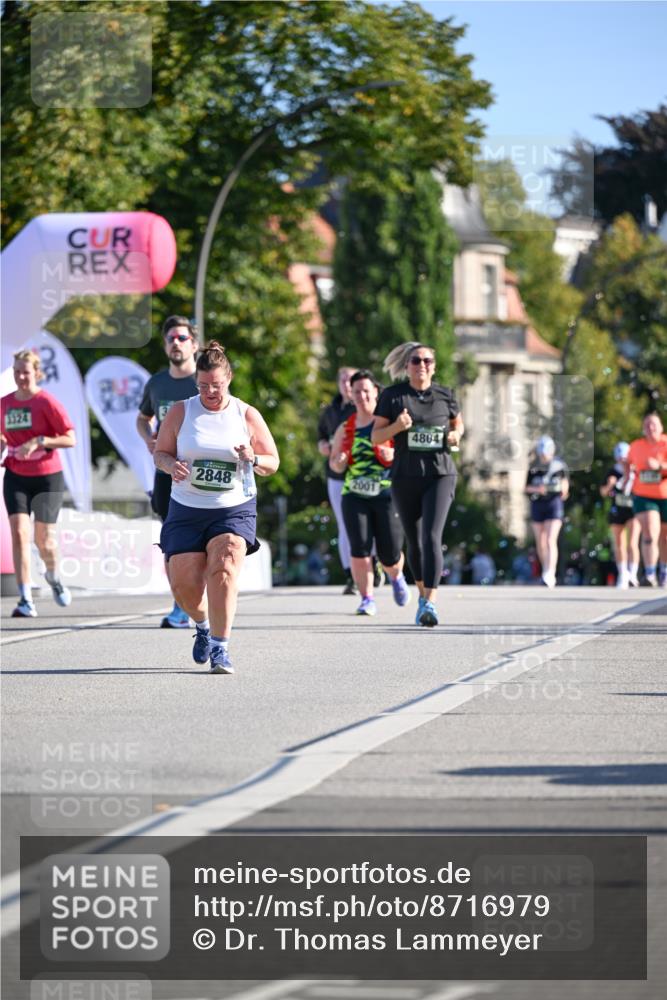 07.09.2025 - BARMER Alsterlauf Dr. Thomas Lammeyer http://msf.ph/oto/8716979 07.09.2025 09:56:55 Laufen 3324, 2848, 4804 meine-sportfotos.de