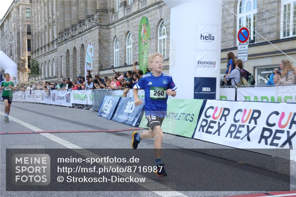 07.09.2025 - BARMER Alsterlauf Strokosch-Dieckow http://msf.ph/oto/8716987 07.09.2025 10:50:35 Ziel 166, 260, 291, 308, 434, 451, 8448 meine-sportfotos.de