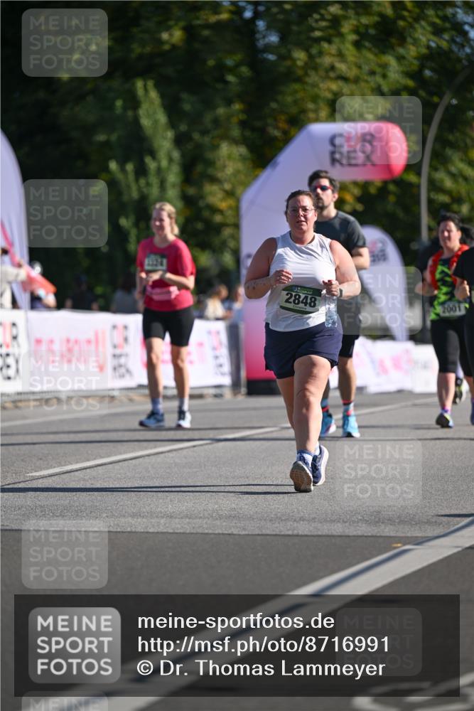 07.09.2025 - BARMER Alsterlauf Dr. Thomas Lammeyer http://msf.ph/oto/8716991 07.09.2025 09:56:57 Laufen 1024, 2848, 2001, 316 meine-sportfotos.de