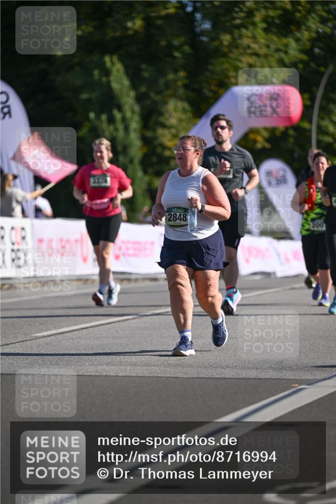 07.09.2025 - BARMER Alsterlauf Dr. Thomas Lammeyer http://msf.ph/oto/8716994 07.09.2025 09:56:57 Laufen 2848, 200 meine-sportfotos.de