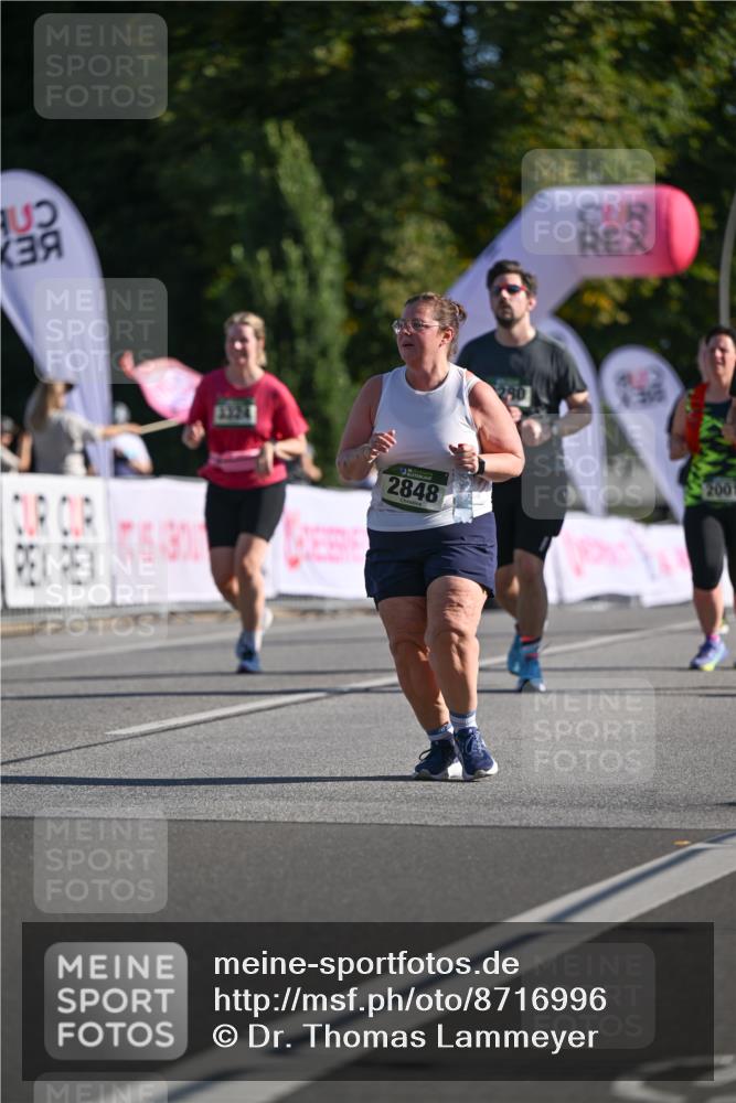 07.09.2025 - BARMER Alsterlauf Dr. Thomas Lammeyer http://msf.ph/oto/8716996 07.09.2025 09:56:57 Laufen 6300, 2848, 200 meine-sportfotos.de