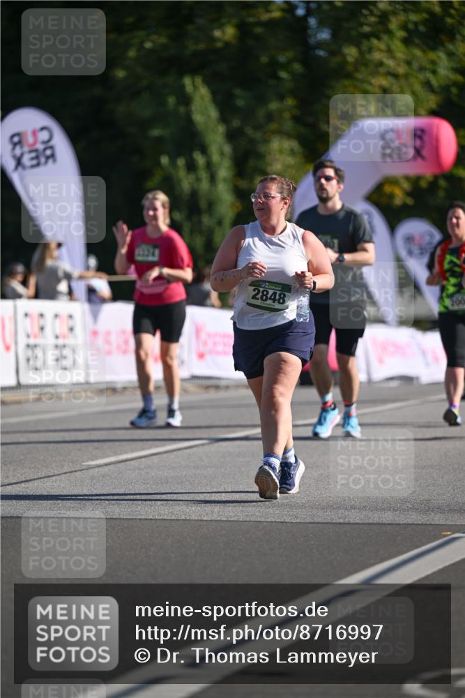 07.09.2025 - BARMER Alsterlauf Dr. Thomas Lammeyer http://msf.ph/oto/8716997 07.09.2025 09:56:58 Laufen 39, 2848, 200 meine-sportfotos.de