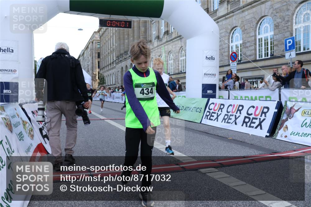 07.09.2025 - BARMER Alsterlauf Strokosch-Dieckow http://msf.ph/oto/8717032 07.09.2025 10:50:42 Ziel 166, 270, 279, 283, 291, 308, 310, 434, 450, 451 meine-sportfotos.de