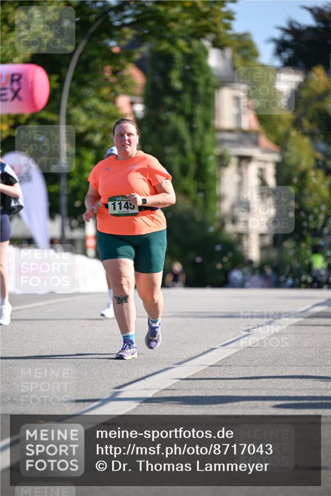 07.09.2025 - BARMER Alsterlauf Dr. Thomas Lammeyer http://msf.ph/oto/8717043 07.09.2025 09:57:07 Laufen 1145 meine-sportfotos.de