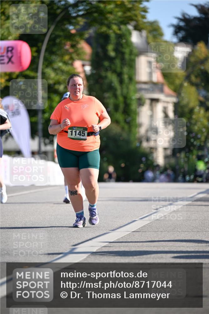 07.09.2025 - BARMER Alsterlauf Dr. Thomas Lammeyer http://msf.ph/oto/8717044 07.09.2025 09:57:07 Laufen 1145 meine-sportfotos.de