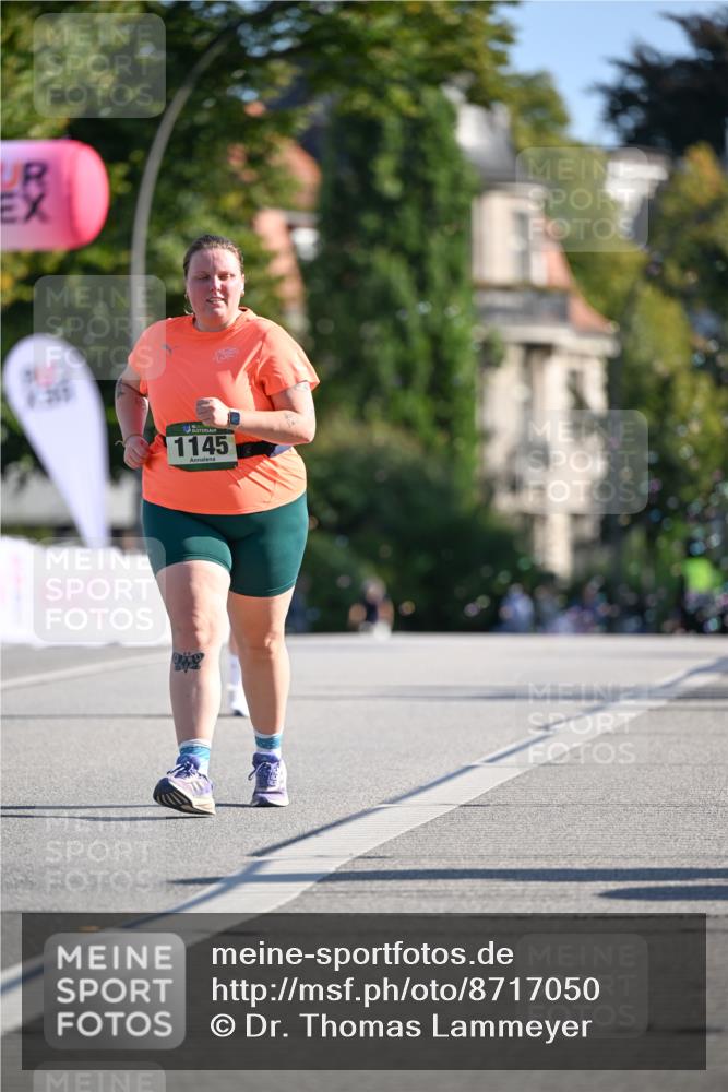 07.09.2025 - BARMER Alsterlauf Dr. Thomas Lammeyer http://msf.ph/oto/8717050 07.09.2025 09:57:07 Laufen 1145 meine-sportfotos.de