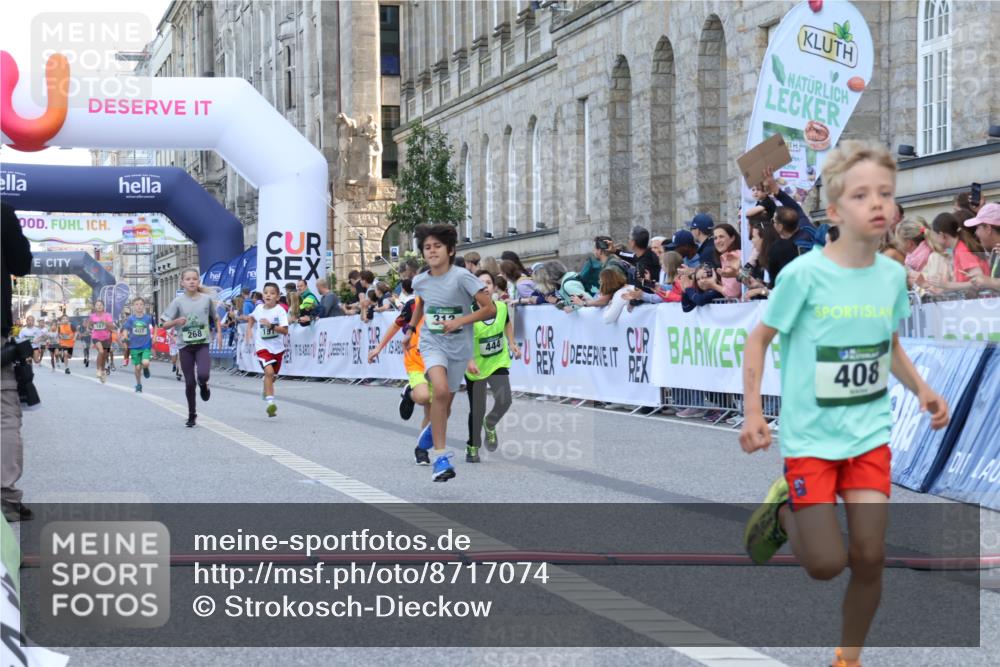 07.09.2025 - BARMER Alsterlauf Strokosch-Dieckow http://msf.ph/oto/8717074 07.09.2025 10:50:52 Ziel 151, 268, 270, 313, 408, 438, 444, 450 meine-sportfotos.de