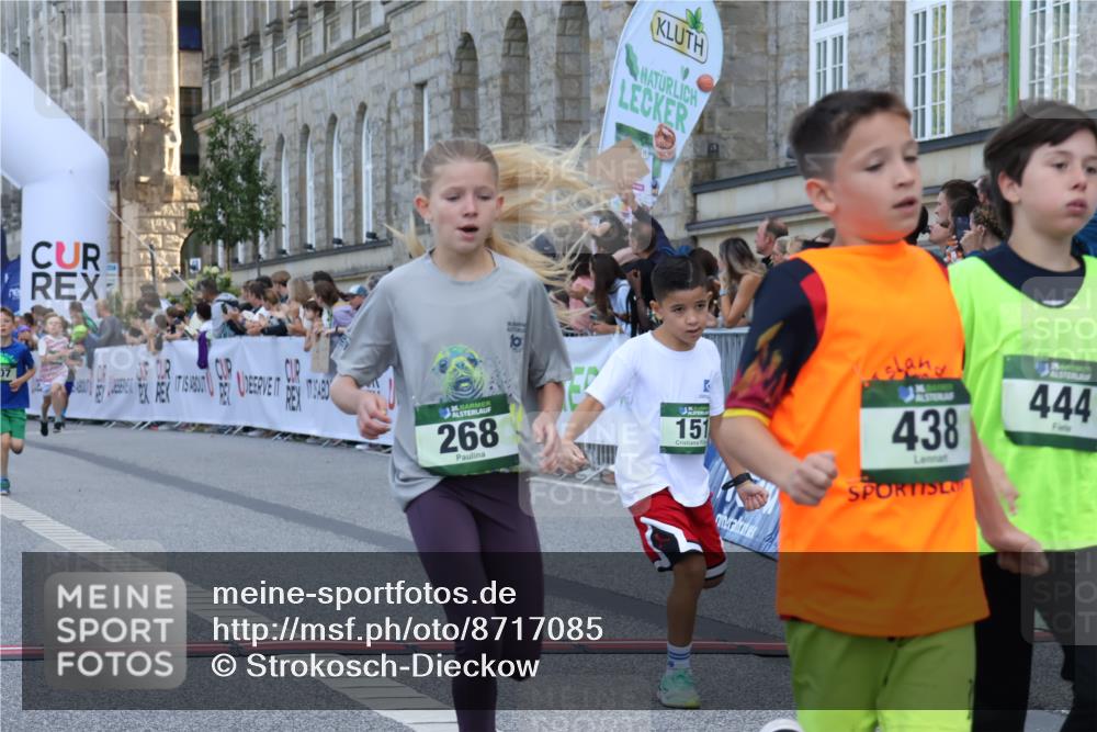 07.09.2025 - BARMER Alsterlauf Strokosch-Dieckow http://msf.ph/oto/8717085 07.09.2025 10:50:56 Ziel 151, 157, 167, 196, 268, 313, 407, 408, 437, 438, 441, 444 meine-sportfotos.de