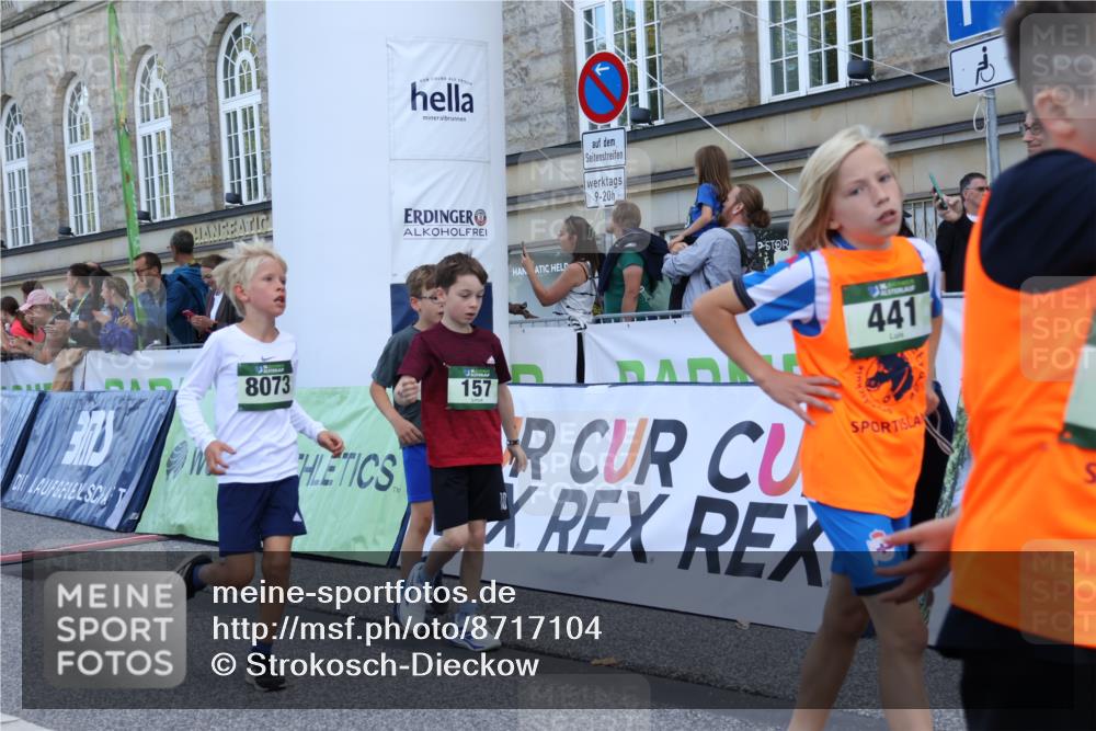 07.09.2025 - BARMER Alsterlauf Strokosch-Dieckow http://msf.ph/oto/8717104 07.09.2025 10:51:04 Ziel 157, 162, 163, 167, 171, 193, 196, 216, 251, 295, 320, 407, 437, 441, 8071, 8073, 8194, 8233, 8381 meine-sportfotos.de