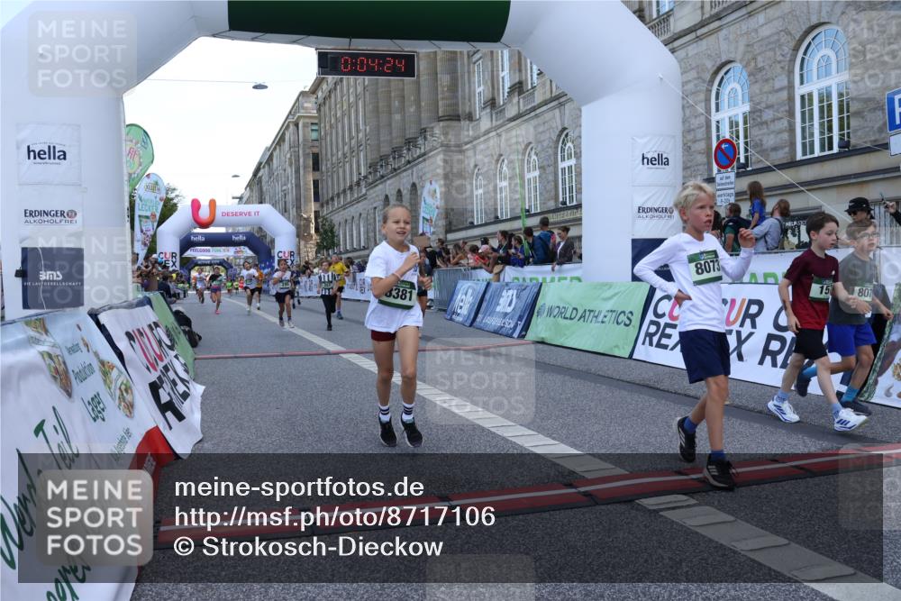 07.09.2025 - BARMER Alsterlauf Strokosch-Dieckow http://msf.ph/oto/8717106 07.09.2025 10:51:05 Ziel 157, 162, 163, 167, 171, 193, 196, 216, 251, 295, 320, 407, 437, 441, 8071, 8073, 8194, 8233, 8381 meine-sportfotos.de
