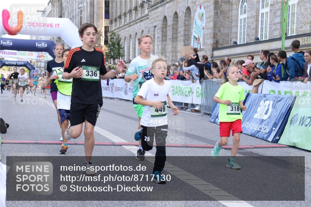 07.09.2025 - BARMER Alsterlauf Strokosch-Dieckow http://msf.ph/oto/8717130 07.09.2025 10:51:17 Ziel 189, 309, 318, 319, 335, 336, 388, 430, 431, 432, 449, 8367 meine-sportfotos.de