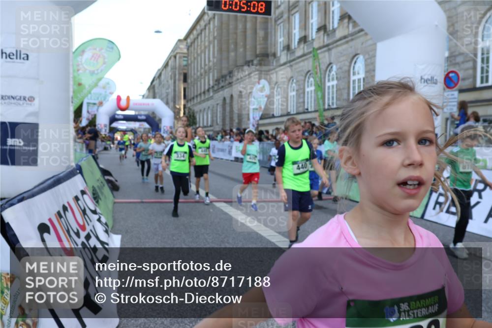 07.09.2025 - BARMER Alsterlauf Strokosch-Dieckow http://msf.ph/oto/8717188 07.09.2025 10:51:49 Ziel 158, 160, 174, 178, 205, 222, 239, 240, 273, 288, 296, 306, 311, 316, 317, 323, 332, 334, 339, 342, 383, 390, 392, 401, 405, 409, 412, 423, 439, 440, 445, 446, 448, 8193, 8460 meine-sportfotos.de