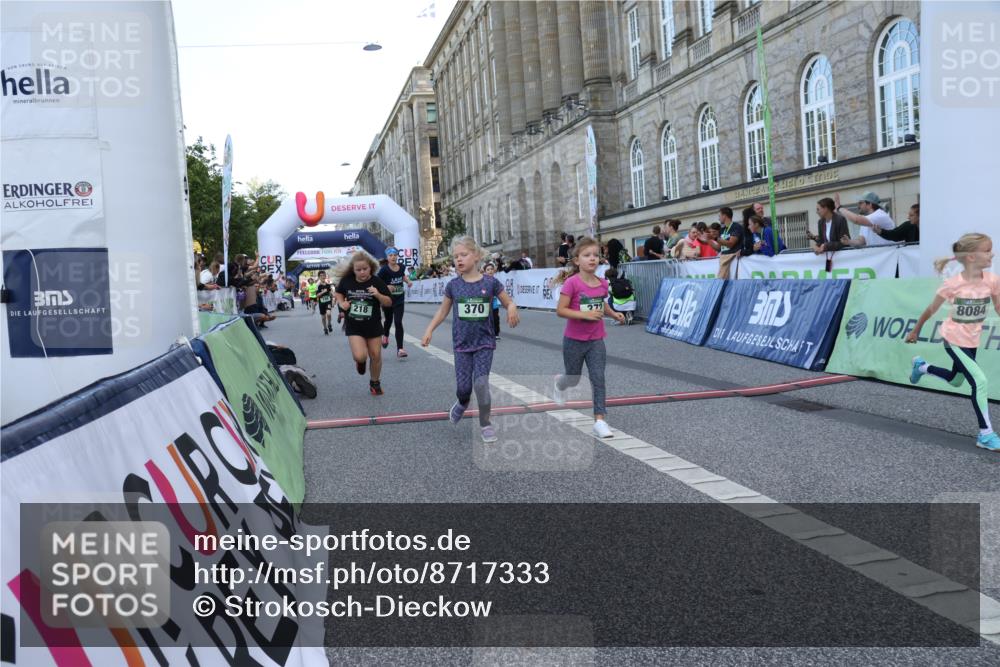 07.09.2025 - BARMER Alsterlauf Strokosch-Dieckow http://msf.ph/oto/8717333 07.09.2025 10:53:01 Ziel 161, 188, 198, 200, 201, 218, 326, 348, 355, 370, 372, 8084, 8211, 8220, 8297, 8483 meine-sportfotos.de