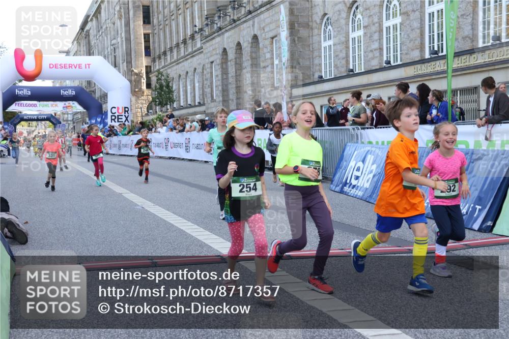 07.09.2025 - BARMER Alsterlauf Strokosch-Dieckow http://msf.ph/oto/8717357 07.09.2025 10:53:10 Ziel 159, 198, 201, 248, 254, 278, 281, 292, 293, 305, 326, 331, 338, 362, 416, 8087, 8211, 8220, 8297 meine-sportfotos.de