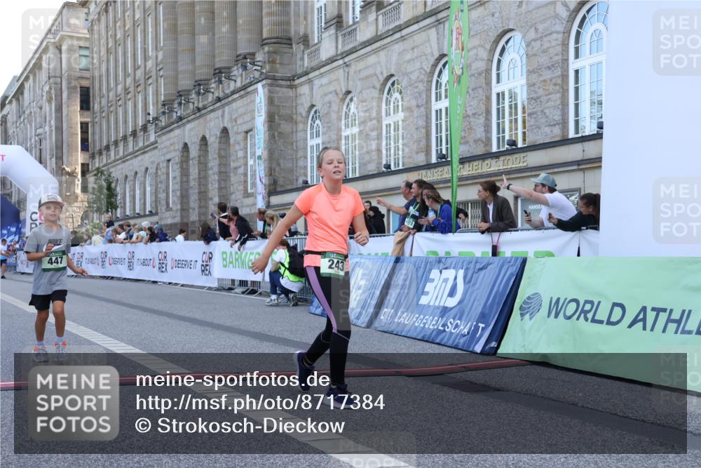 07.09.2025 - BARMER Alsterlauf Strokosch-Dieckow http://msf.ph/oto/8717384 07.09.2025 10:53:23 Ziel 185, 243, 304, 321, 447, 8103 meine-sportfotos.de