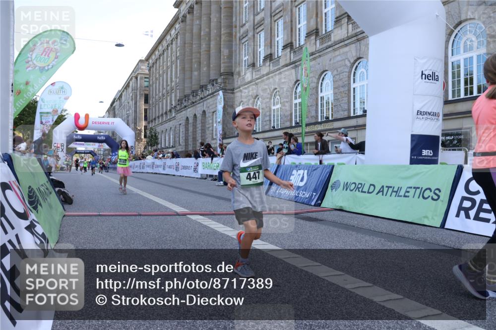 07.09.2025 - BARMER Alsterlauf Strokosch-Dieckow http://msf.ph/oto/8717389 07.09.2025 10:53:26 Ziel 243, 304, 447, 8103 meine-sportfotos.de